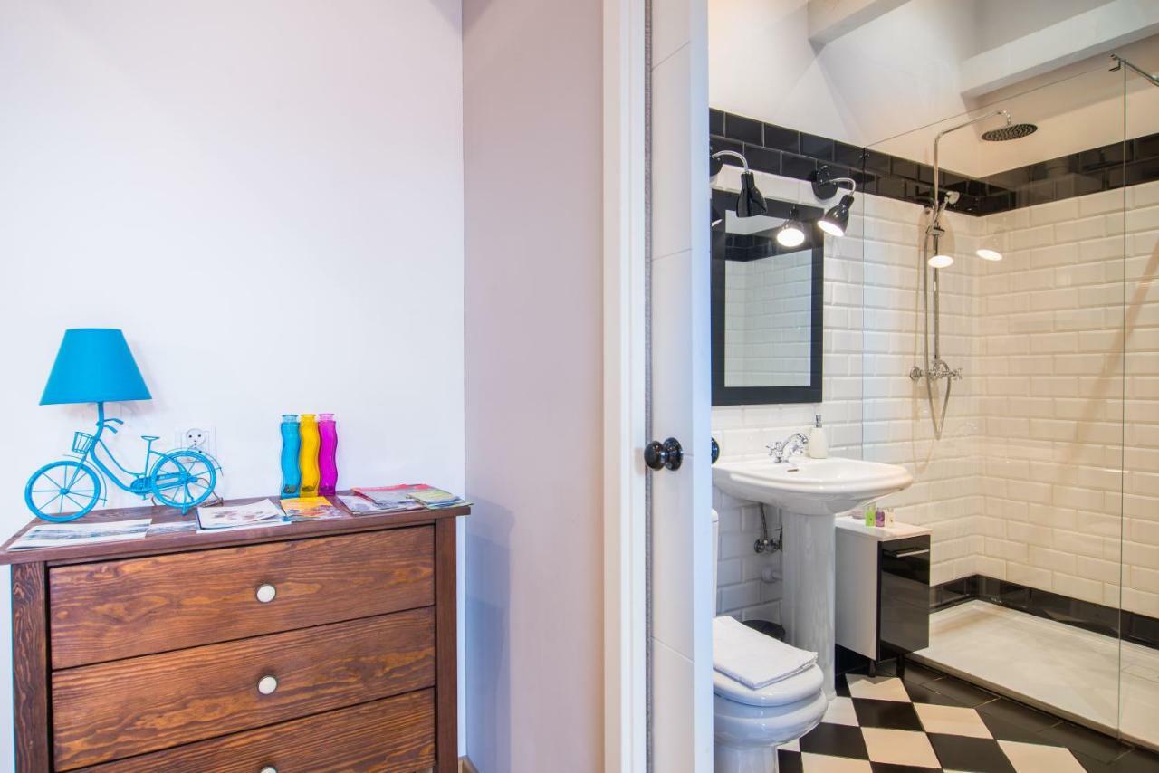 Apartment Designer In The Heart Of